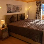 Great Luxurious Flat In Pitoresque Lauenen Village Apartment Gstaad